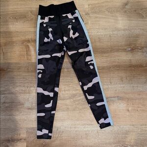 Ultracor Camo Leggings